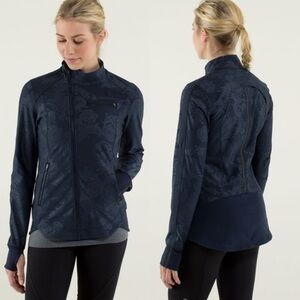 Lululemon Keep It Up Jacket 10 Laceoflage Embossed Inkwell Removable Hood